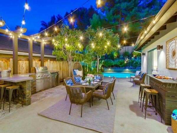 Ocean View Terrace Luxury Vacation Home Sleeps 12