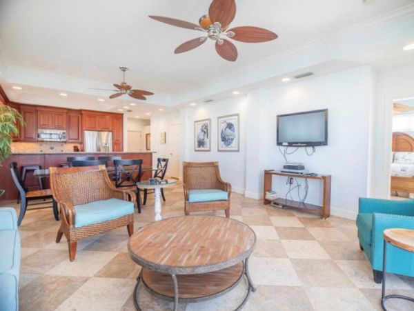 Siesta Key Lovely Duplex Sleeps 9 Guests Rooftop Pool