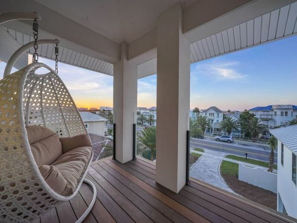 Luxury Destin 7 Bedroom Pool Home On Beach Sleeps 30 Guests
