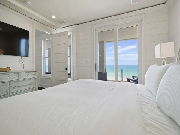Luxury Destin 7 Bedroom Pool Home On Beach Sleeps 30 Guests