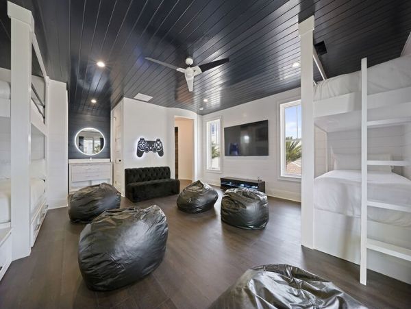 Luxury Destin 7 Bedroom Pool Home On Beach Sleeps 30 Guests
