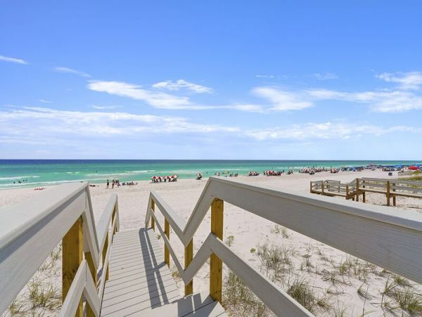 Luxury Destin 7 Bedroom Pool Home On Beach Sleeps 30 Guests