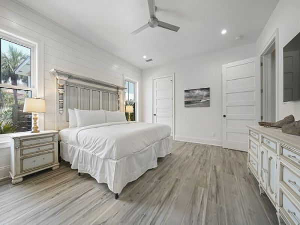Luxury Destin 7 Bedroom Pool Home On Beach Sleeps 30 Guests