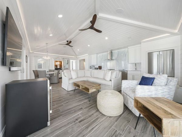 Luxury Destin 7 Bedroom Pool Home On Beach Sleeps 30 Guests