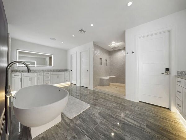 Luxury Destin 7 Bedroom Pool Home On Beach Sleeps 30 Guests