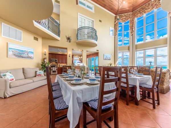 Nine Bedroom Beachfront Villa Pool Hot Tub & Elevator