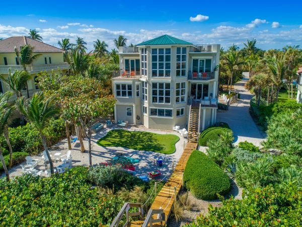 Nine Bedroom Beachfront Villa Pool Hot Tub & Elevator