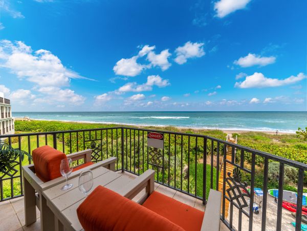 Nine Bedroom Beachfront Villa Pool Hot Tub & Elevator