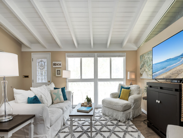 Stroll To The Beach Luxury Villa Carpinteria
