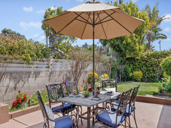 Stroll To The Beach Luxury Villa Carpinteria