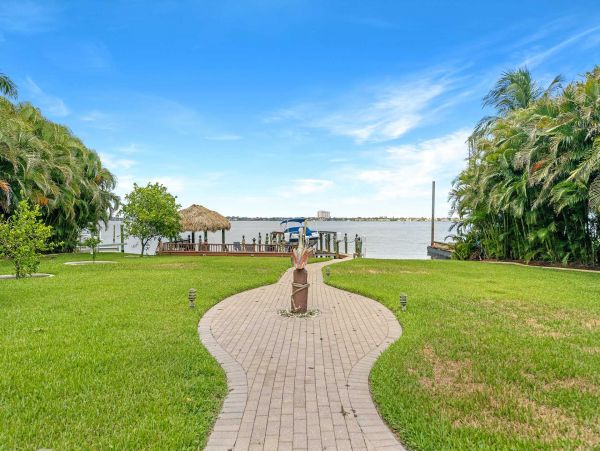 This Luxury Cape Vacation Villa on Water & Dock