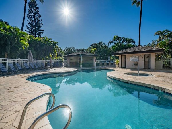 Kihei Maui Vacation Condo Beach Pool 2 Bedrooms