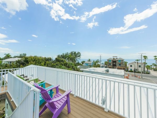 Luxury Bradenton Beach Six Bedroom Vacation Pool Home