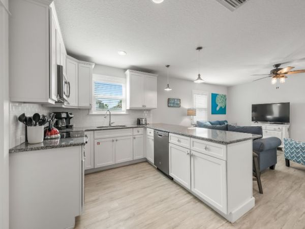 Luxury Bradenton Beach Six Bedroom Vacation Pool Home