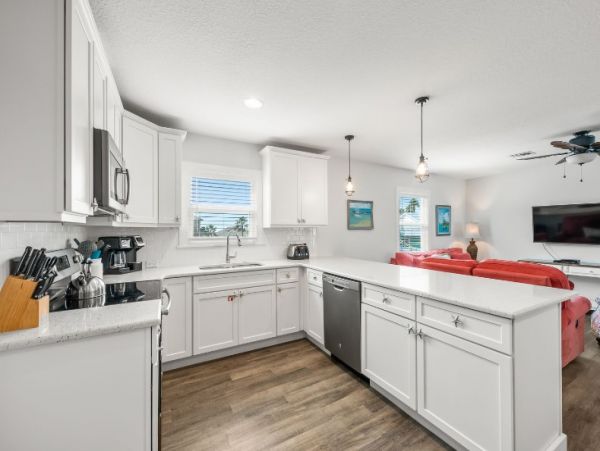 Luxury Bradenton Beach Six Bedroom Vacation Pool Home