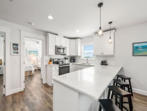 Luxury Bradenton Beach Six Bedroom Vacation Pool Home