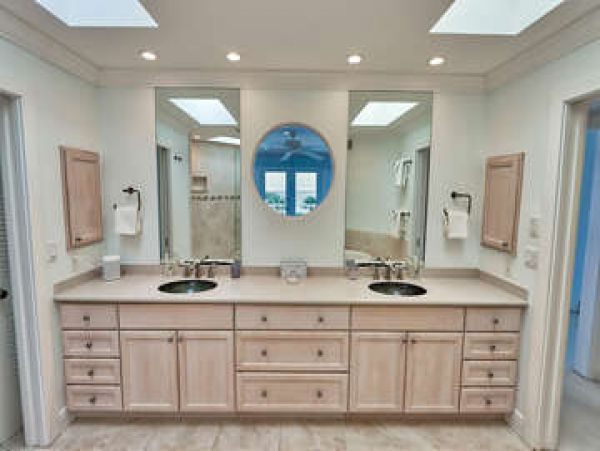 Captiva Luxury Bay Rental Condo Pool