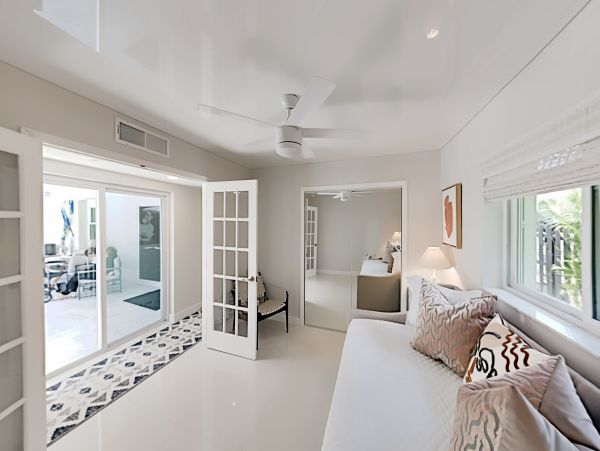 Stylish Deerfield Beach Luxury Vacation Pool Home