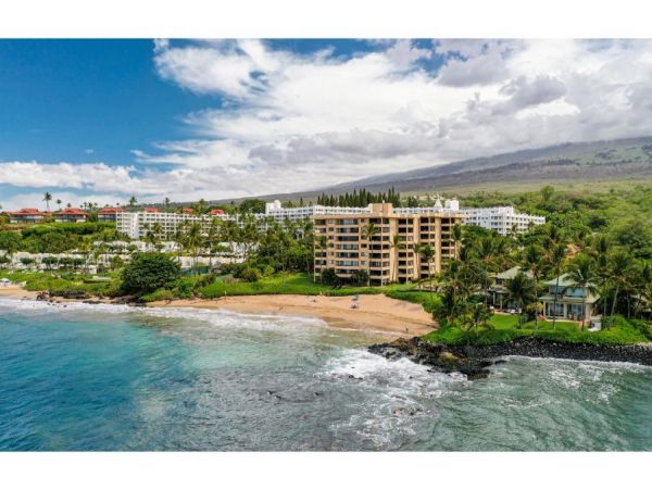 Modern luxury Oceanfront Vacation Residence Wailea