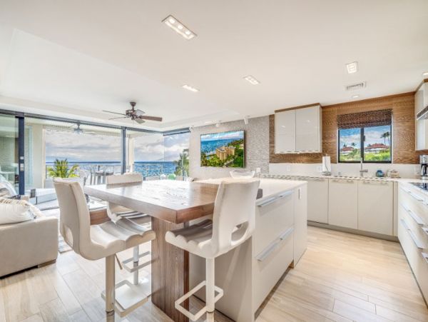 Modern luxury Oceanfront Vacation Residence Wailea