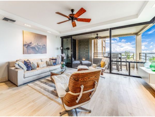 Modern luxury Oceanfront Vacation Residence Wailea