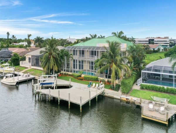 Rare 7 Bedroom Marco Island Luxury Vacation Home