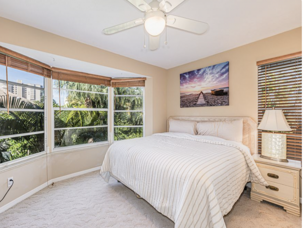 Marco Island Walk To Beach Vacation House With Pool