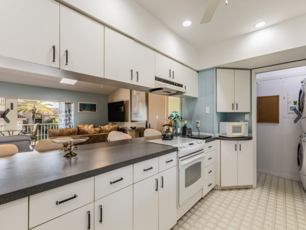 Marco Island Walk To Beach Vacation House With Pool