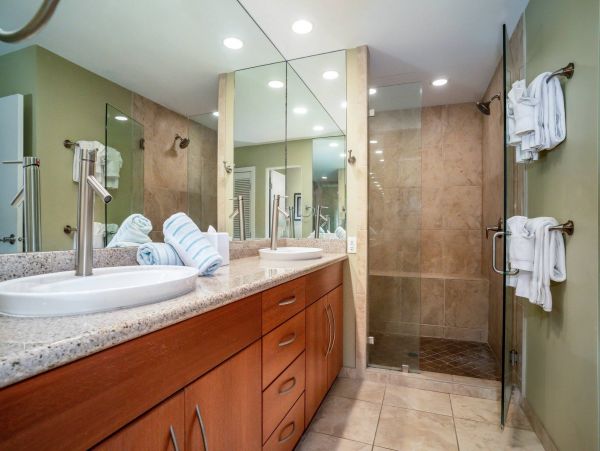 Luxury Two Bedroom Vacation Villa Excellent Amenities