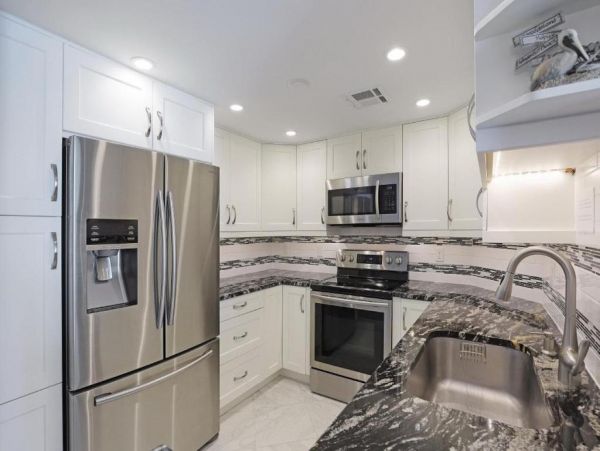 Marco Island Condo with Pool Tennis Court 6 Guests