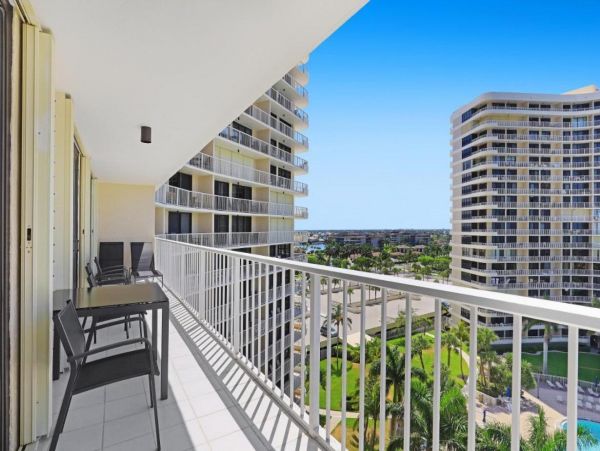 Marco Island Condo with Pool Tennis Court 6 Guests
