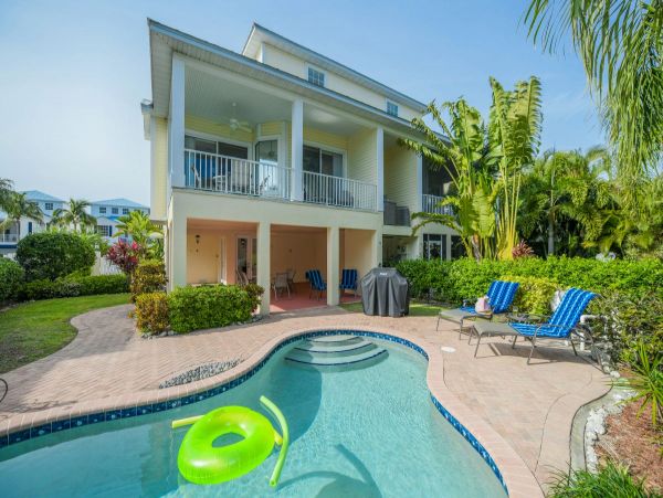 3 Bedroom Vacation Townhouse in Holmes Beach
