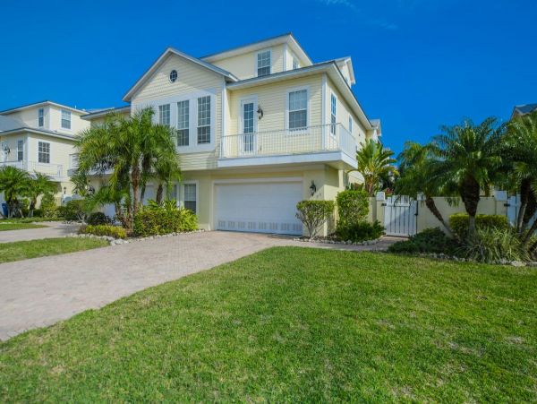 3 Bedroom Vacation Townhouse in Holmes Beach