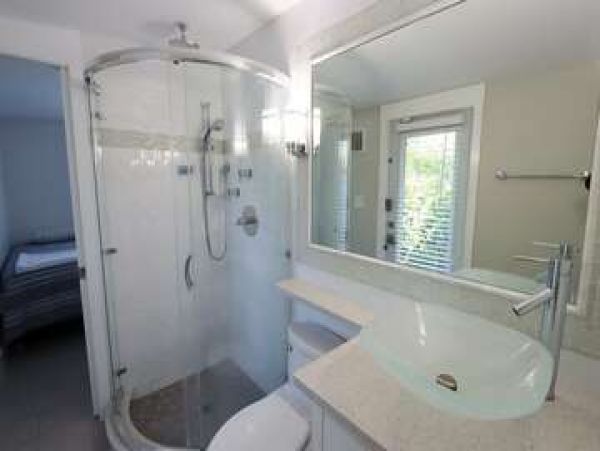 Naples Luxury Accommodation Minutes to 5th Avenue