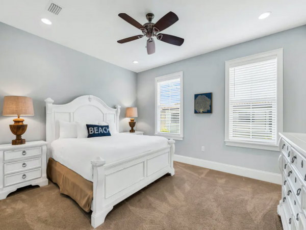 Stylish Accommodation In Destin With Golf Cart