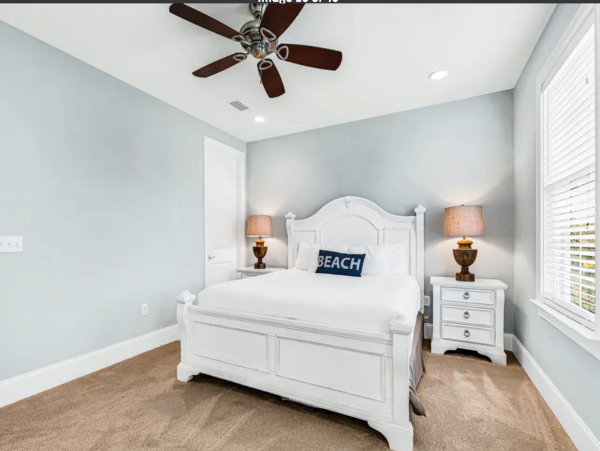 Stylish Accommodation In Destin With Golf Cart