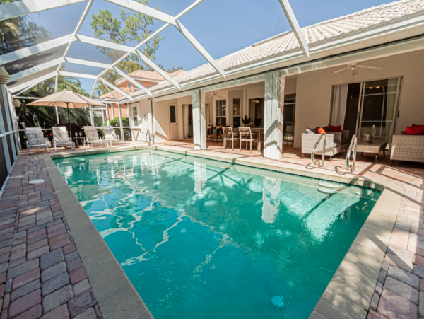 Beautiful Vacation Home with Private Caged Pool in Naples