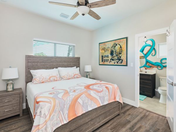 The Florida Keys Canal Front 4 Bedroom Home Private Pool