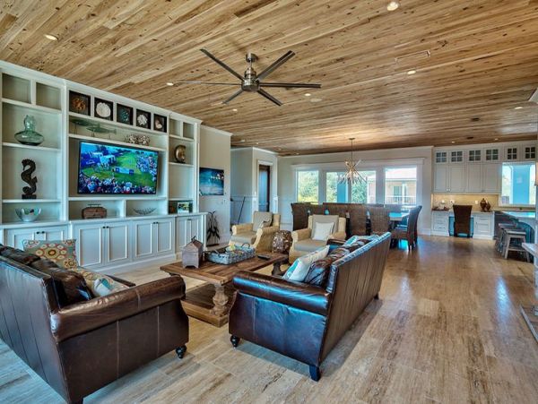 Destiny Luxury Home with Pool 24 Guests