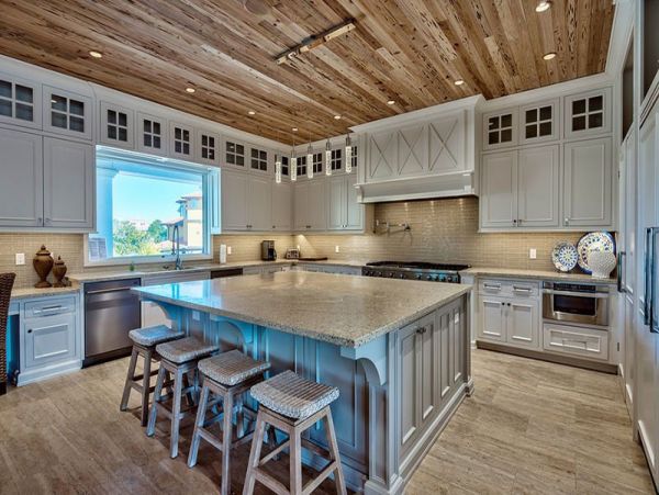 Destiny Luxury Home with Pool 24 Guests