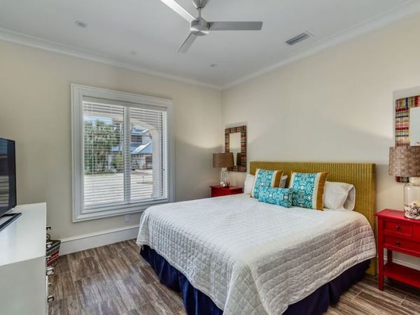 Destiny Luxury Home with Pool 24 Guests