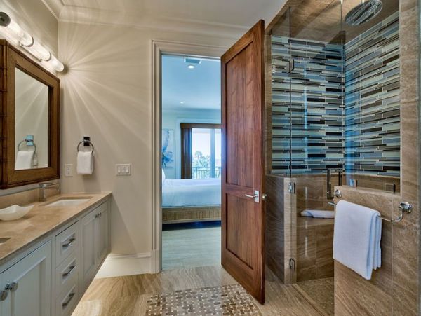 Destiny Luxury Home with Pool 24 Guests