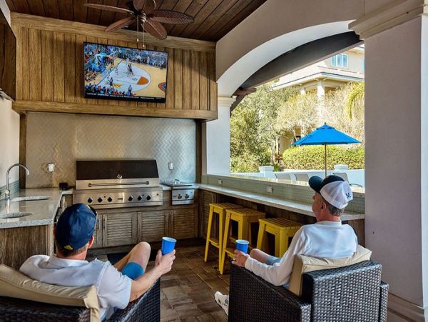 Destiny Luxury Home with Pool 24 Guests