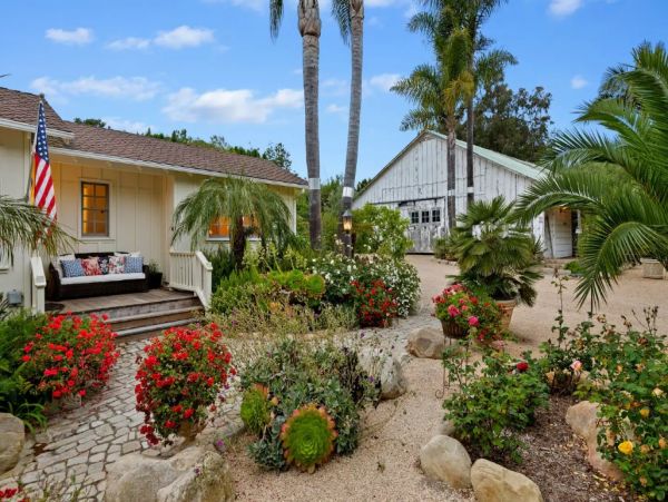 Santa Barbara Luxury Five Bedroom Home with Private Pool