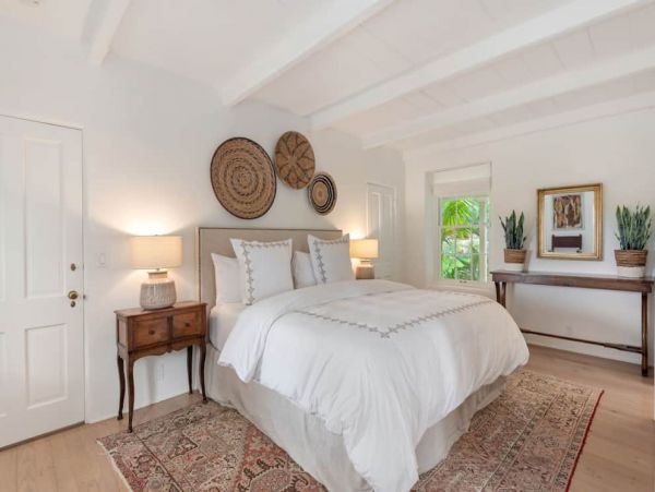 Santa Barbara Luxury Five Bedroom Home with Private Pool