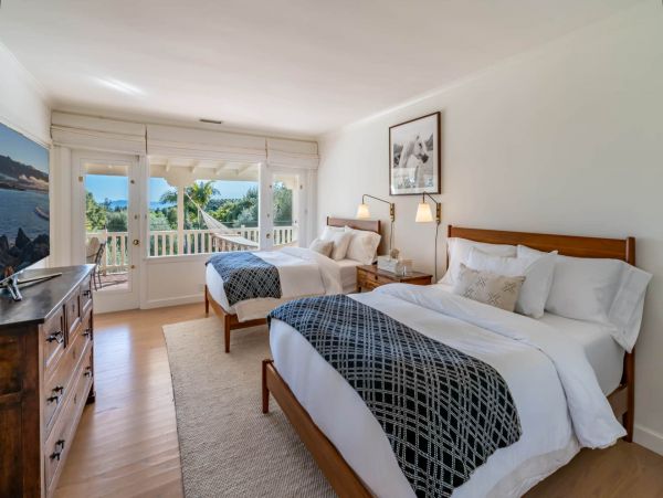 Santa Barbara Luxury Five Bedroom Home with Private Pool