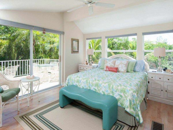 Luxury Bay Beach Vacation Home Sanibel