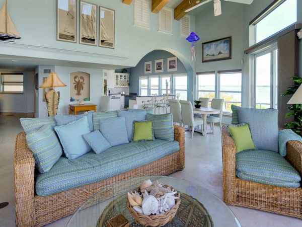 Luxury Bay Beach Vacation Home Sanibel
