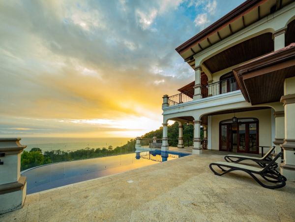 Playa Hermosa Luxury Home Private Pool Sleeps 16