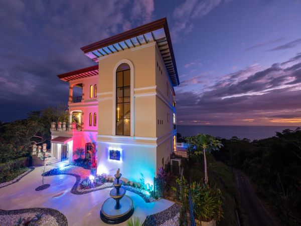 Playa Hermosa Luxury Home Private Pool Sleeps 16